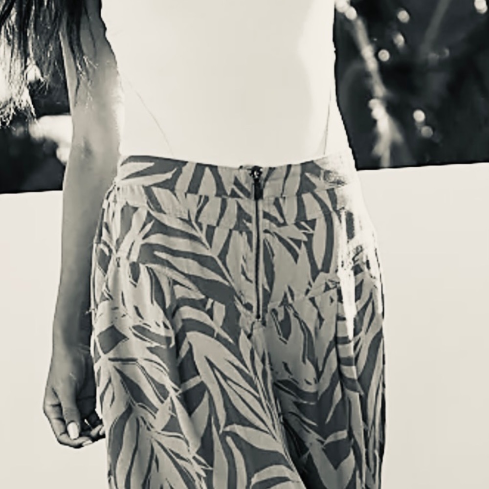 NWT Free People Movement size XS wide leg zipper - Picture 4 of 11